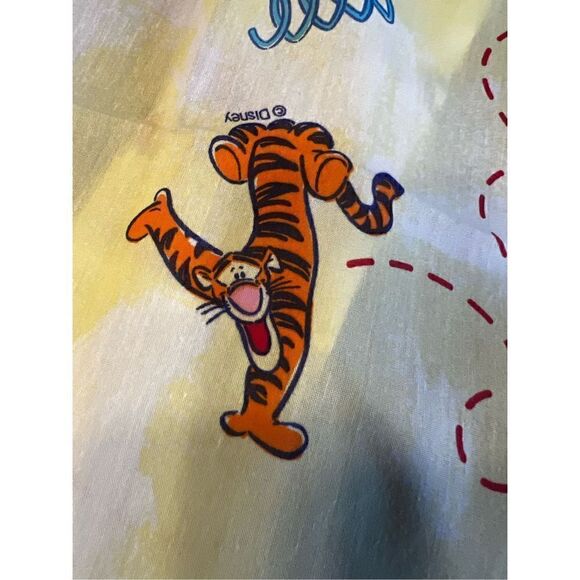 vintage Disney winnie the pooh tigger hopping yellow 2 curtain panels 40x63 each - Picture 5 of 9